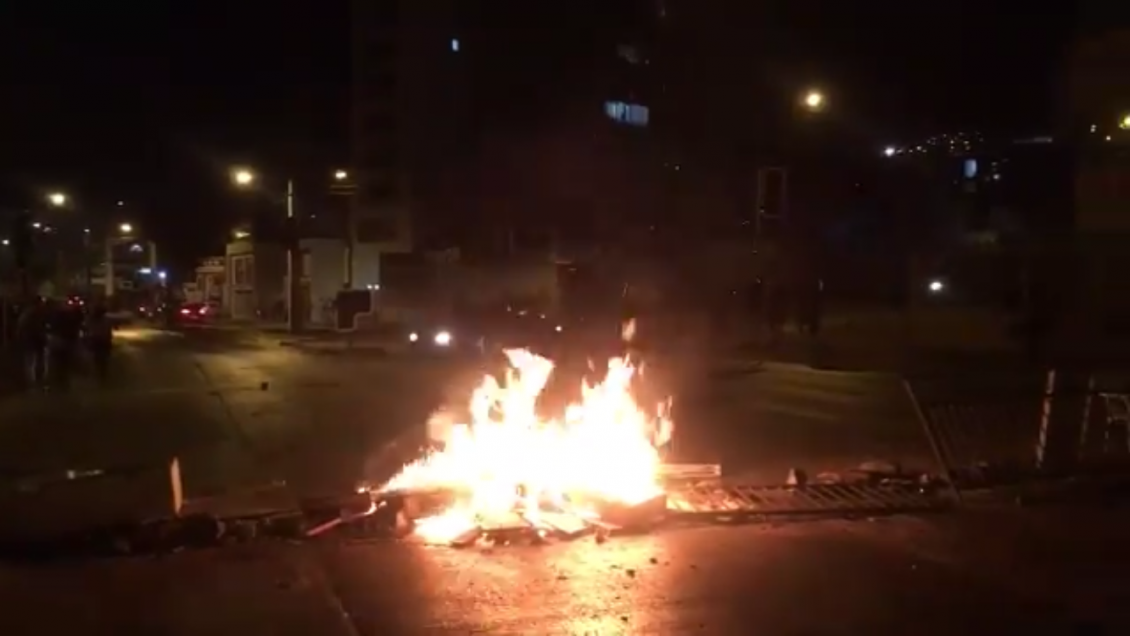 Con arresto domiciliario nocturno quedó primer imputado por Ley Antibarricadas en Antofagasta