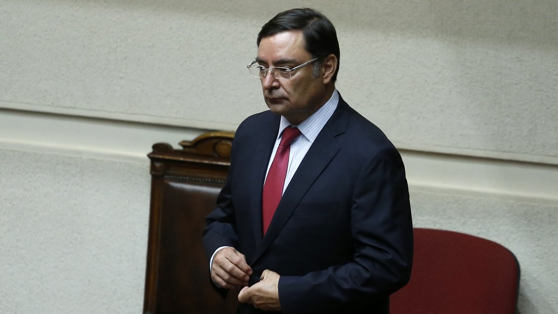 Primer día del juicio contra Guevara en el Senado: Oposición no sabe si tendrá los votos