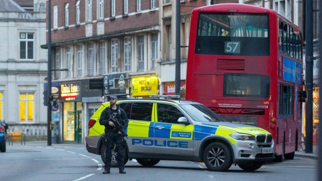  Estado Islámico reivindicó incidente que dejó tres heridos en Londres  