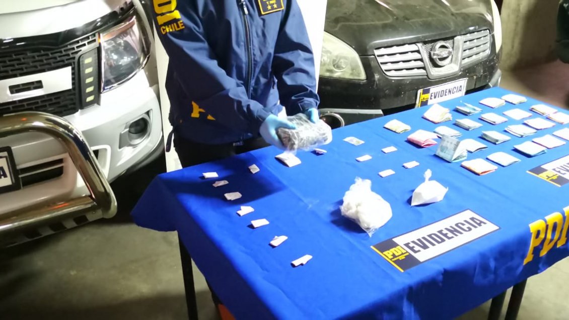 Los Ángeles: Detienen a dos hombres con ocho millones de pesos en cocaína y marihuana