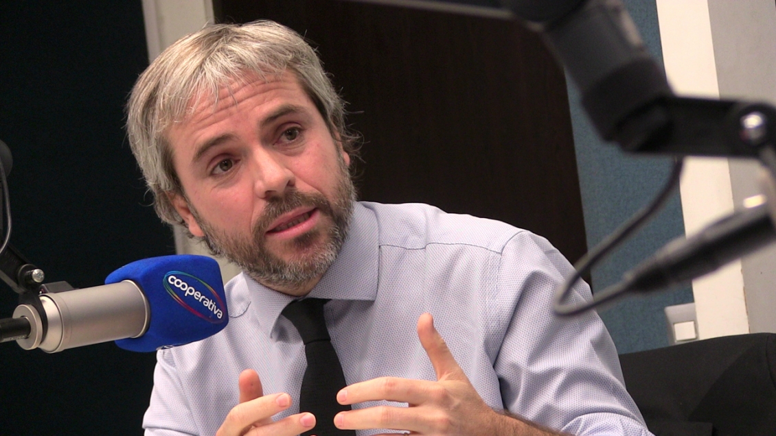 Ministro Blumel conversa con El Diario de Cooperativa