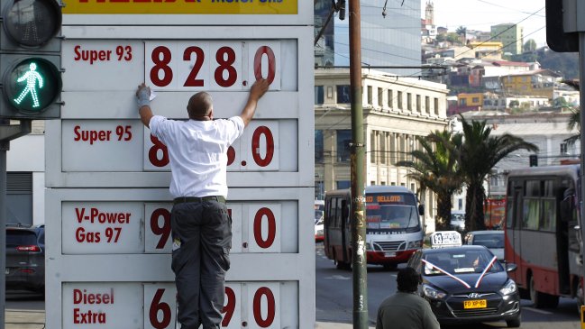 Gobierno: Si las condiciones se mantienen, precio de las bencinas podrían volver a bajar