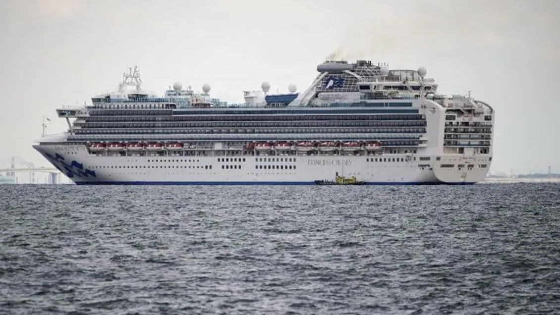 Detectan 41 nuevos casos de coronavirus en crucero con 3.700 personas a bordo en Japón