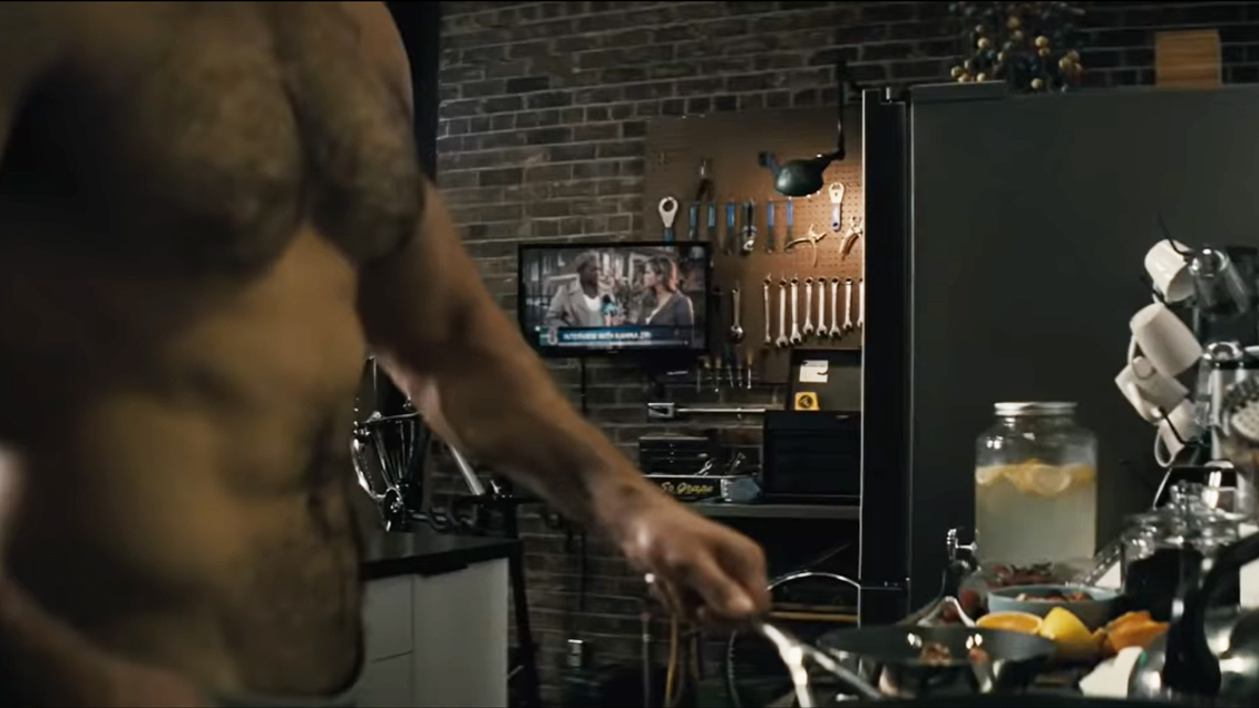 Cocinar sin ropa, una cultura en desnudado crecimiento