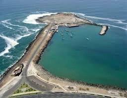 Dos lesionados en volcamiento en ex Isla Alacrán de Arica