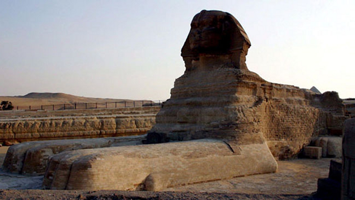 Parlamento egipcio aprobó penas de cárcel para actos obscenos en monumentos