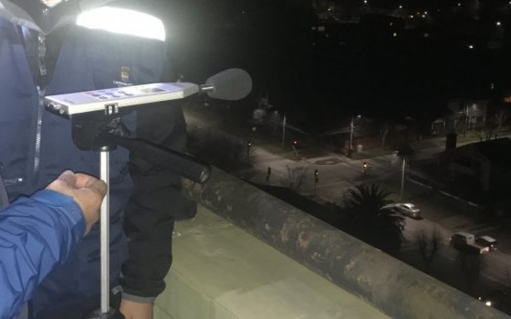 Autoridad ambiental ordenó medidas provisionales por ruidos molestos a discoteca de Chillán