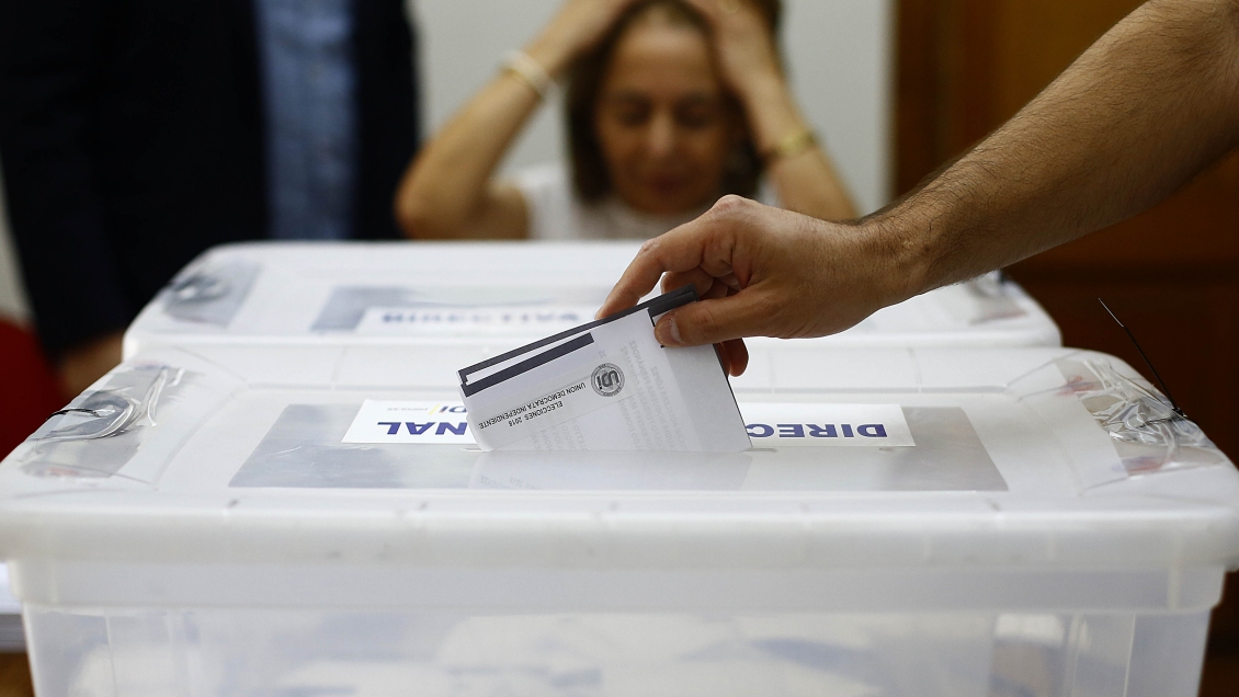 Colegio de Profesores y federaciones estudiantiles preparan sus elecciones, retrasadas por el estallido social