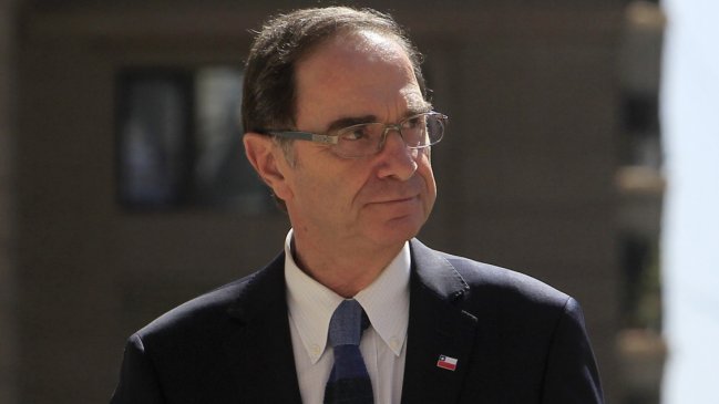 Medio alemán dice que el ministro Larraín 