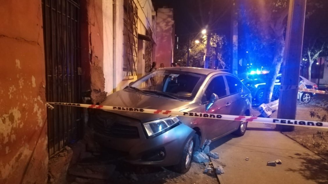 Cinco detenidos por robo en servicentro y posterior persecución en Ñuñoa