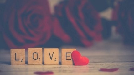   San Valentín: Chilenos que estudian afuera y encontraron el amor 