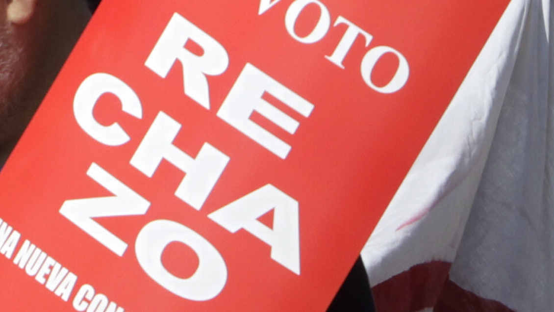 The Clinic denunció robo y agresiones a periodistas por manifestantes del 