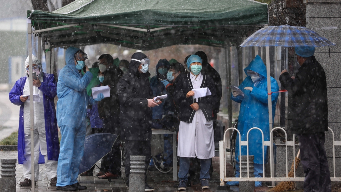 China eleva a 1.665 los fallecidos por el coronavirus