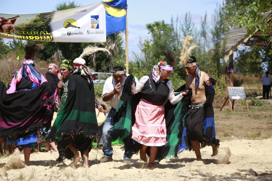 [Fotos] La danza mapuche que cautivó a cientos de visitantes en Nueva ...