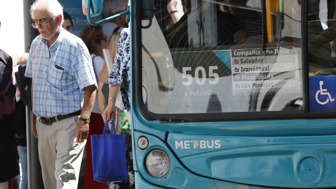 Gobierno: Si se disparan los costos del Transantiago, habrá que revisar las tarifas