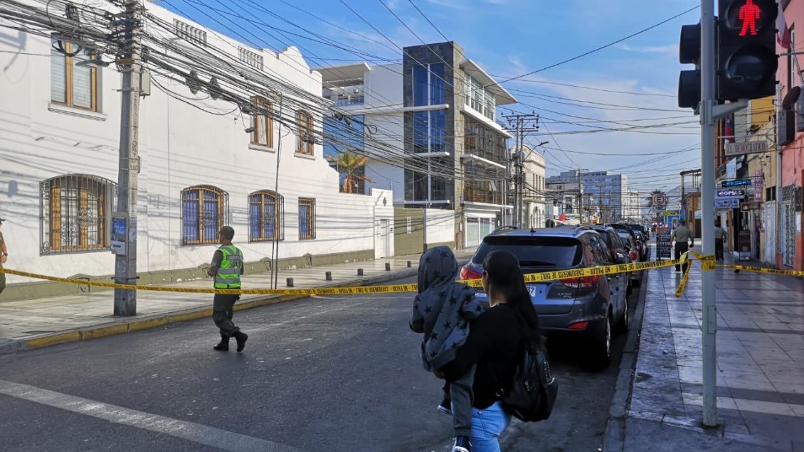 Artefacto sospechoso a metros de Carabineros activó operativo en Iquique