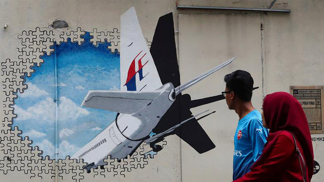 Ex primer ministro australiano: Malasia creyó que el piloto de MH370 se suicidó