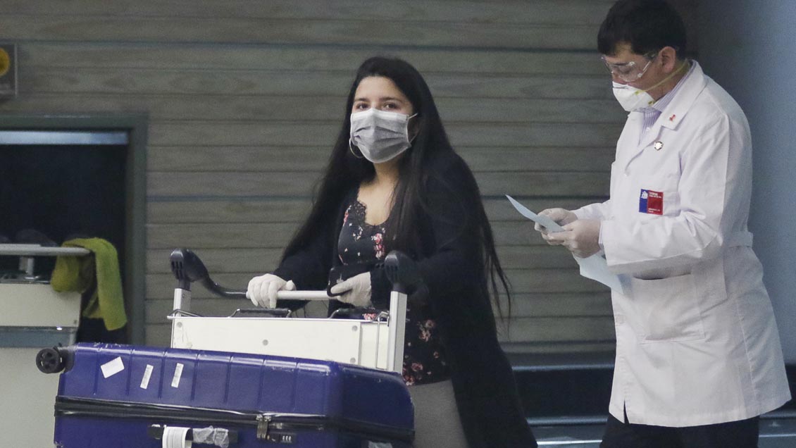 Mamá de joven que volvió de China responde a críticas: 