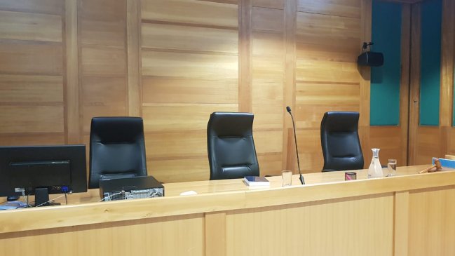 Tribunal absolvió a médico acusado de desacato y amenazas en Temuco