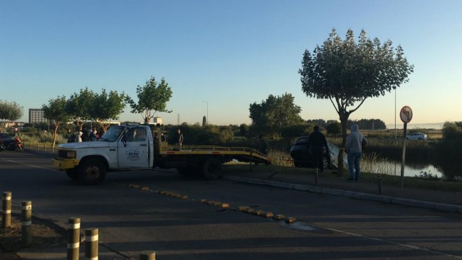 Conductor murió tras caer al canal Ifarle en Talcahuano