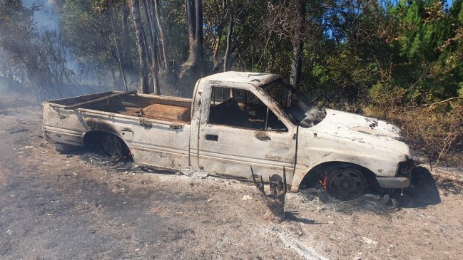 Explosión de camioneta generó incendio forestal y alerta amarilla en Santa Juana