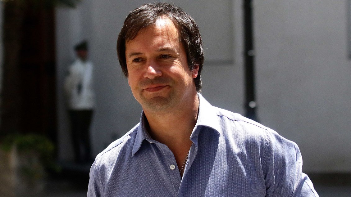 Gobierno se desmarca de decisión de Palacios de congelar su militancia en la UDI