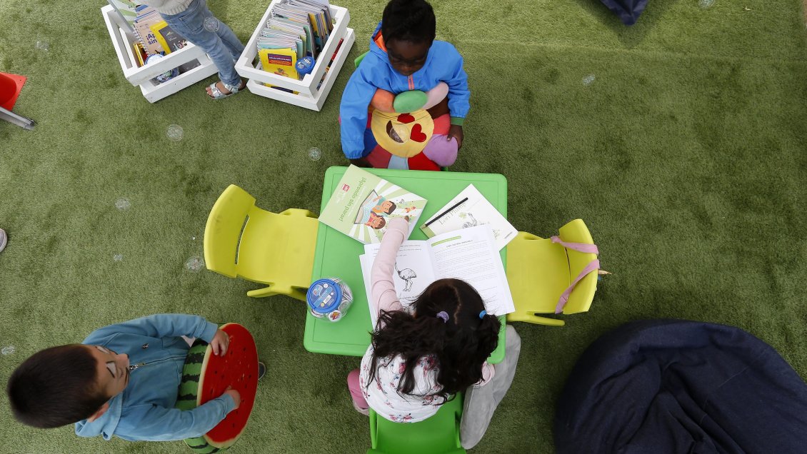 Recomendaciones para incentivar la lectura infantil durante las vacaciones