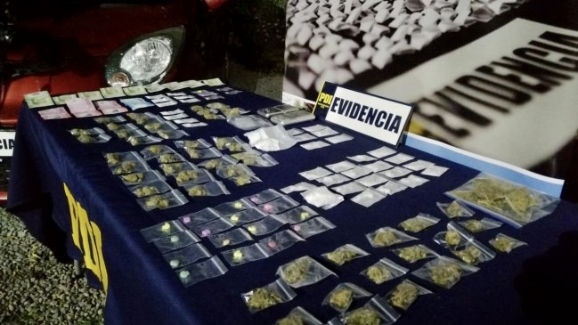 Detienen a traficantes que vendían droga a través de aplicación de citas en Pichilemu
