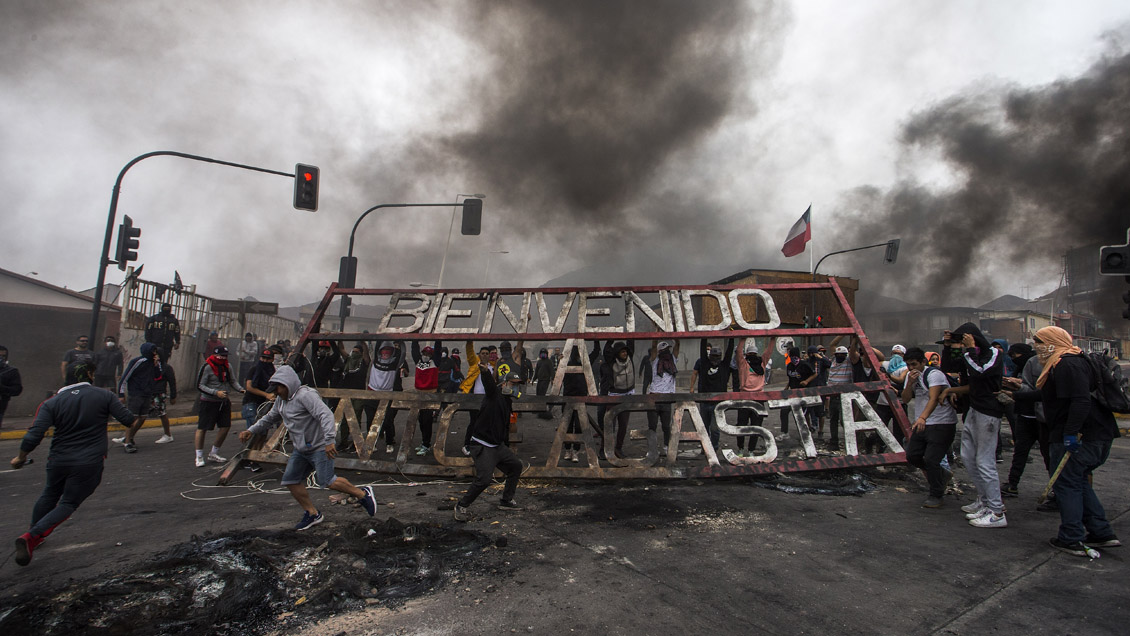 Alcaldesa de Antofagasta solicitó reunión con Piñera por hechos de violencia durante crisis social