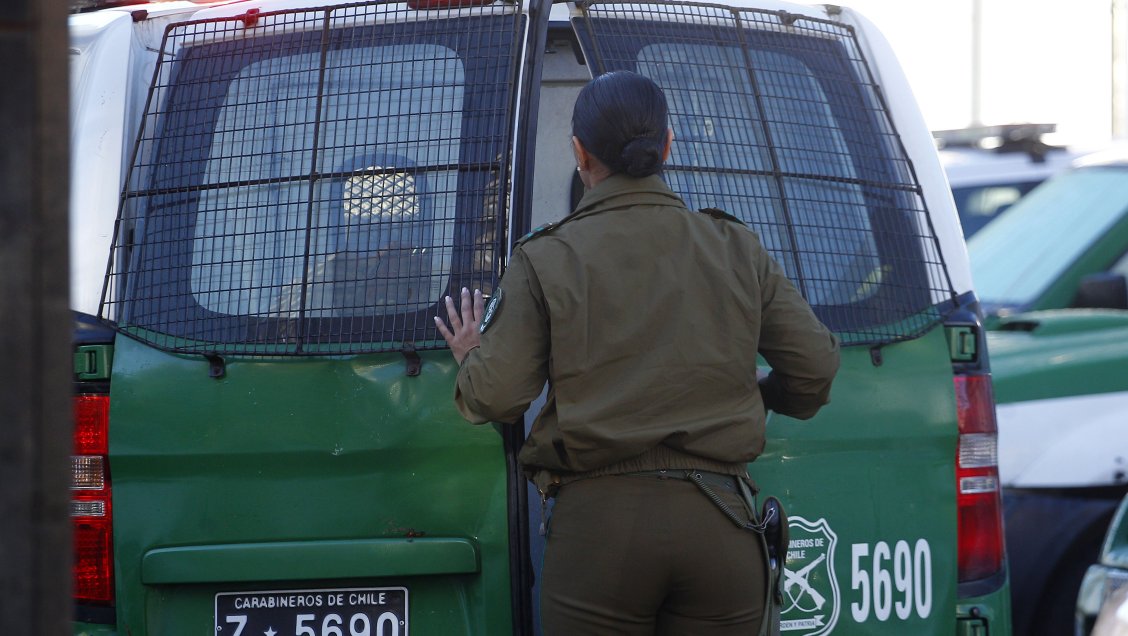 Cuatro detenidos tras ser sorprendidos robando en bodega de constructora en Punta Arenas