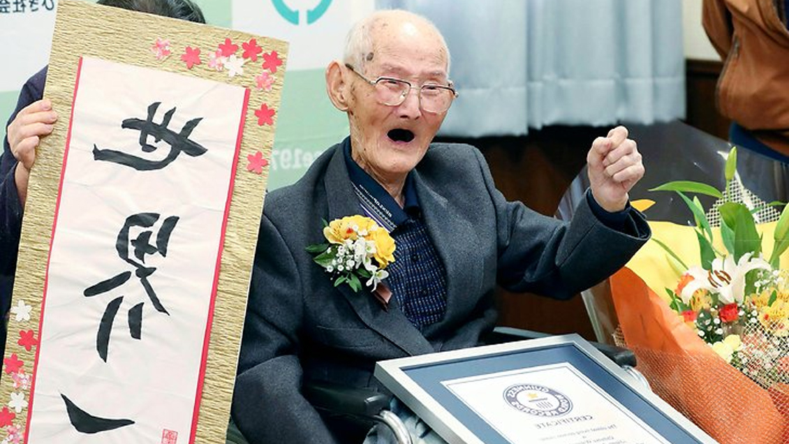 A los 112 años murió el hombre más viejo del mundo: hace 11 días había recibido el Guinness