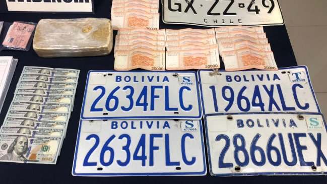 Tres personas detenidas por contrabando y falsificación de documentos en Tarapacá