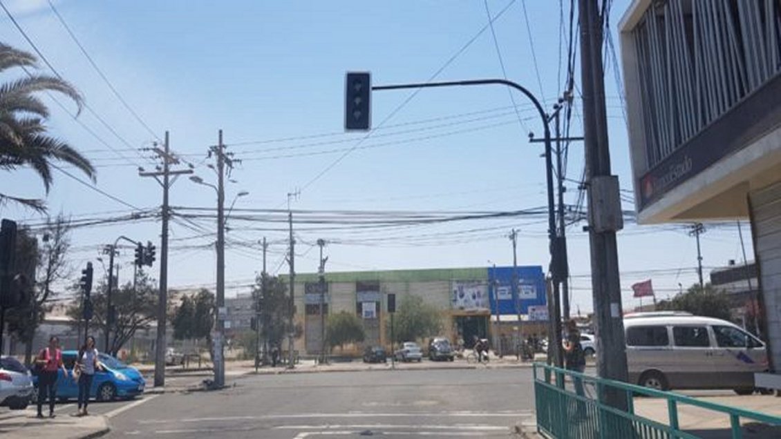 Arica: Semáforos críticos siguen sin funcionar a cuatro meses del estallido de la crisis