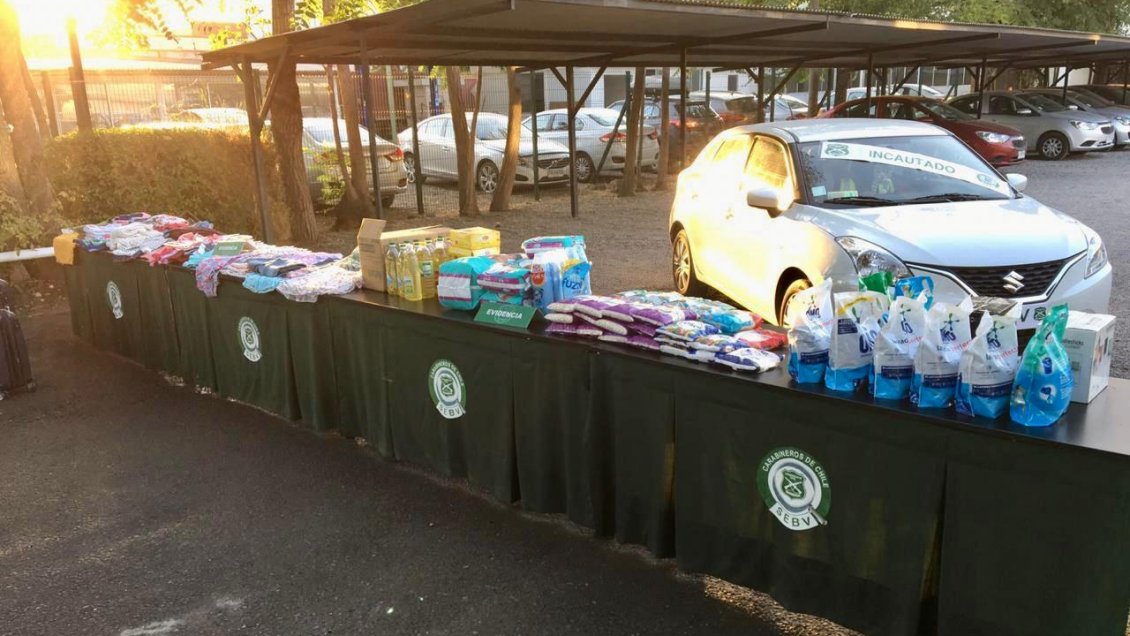 Carabineros detuvo a pareja por saqueo en supermercado de Quilicura