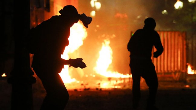 En Antofagasta carabinero resultó herido por un disparo en el pie