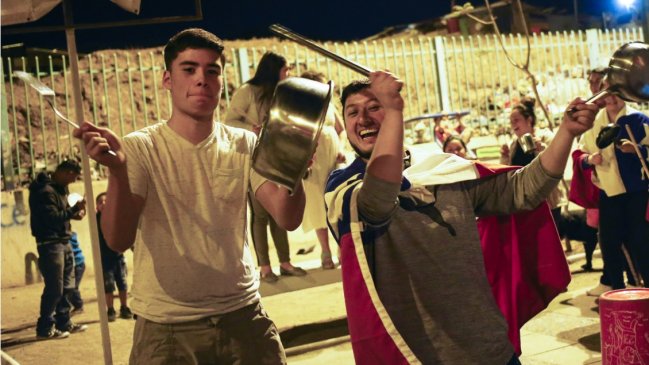 Cacerolazos en diversos puntos de Santiago en el inicio de marzo