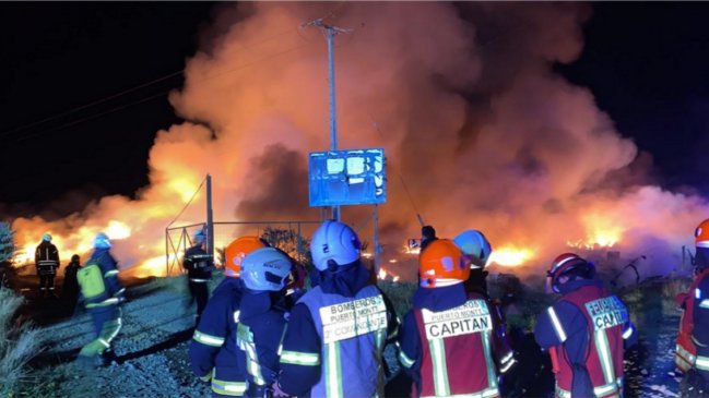 Incendio dejó pérdidas millonarias en empresa de Puerto Montt