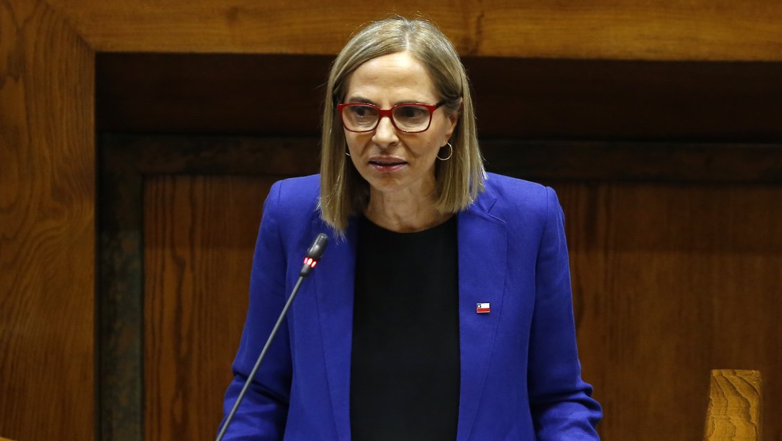 Cámara de Diputados interpela a ministra de la Mujer y Equidad de Género