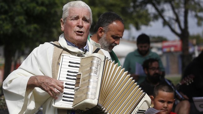Mariano Puga está internado en el Hospital Clínico UC 