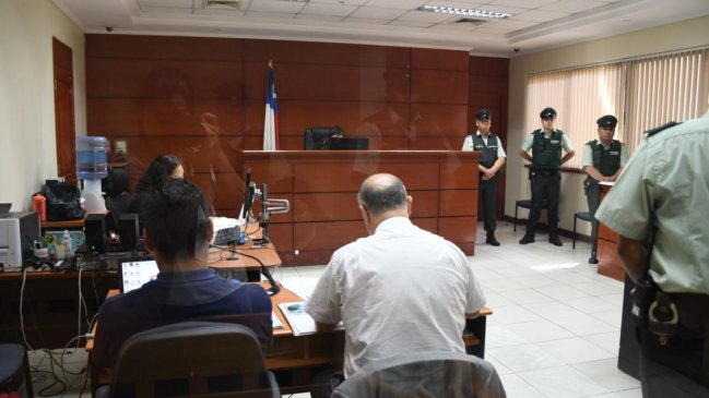 Antofagasta: Prisión preventiva para cuatro sujetos por ataque contra carabinero de civil y su familia