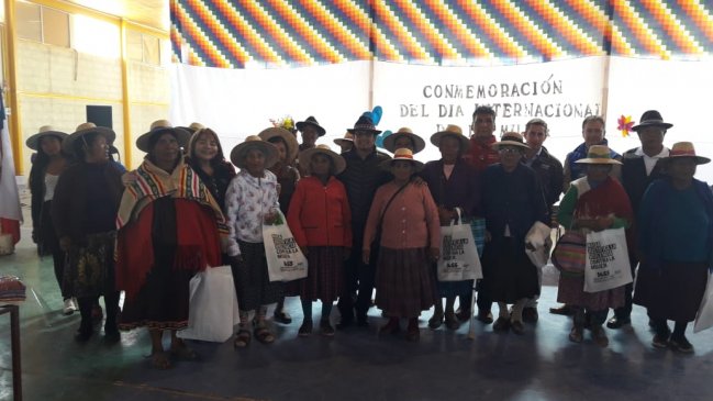 Mujeres de pueblos originarios conmemoraron el Día Internacional de la Mujer en Colchane