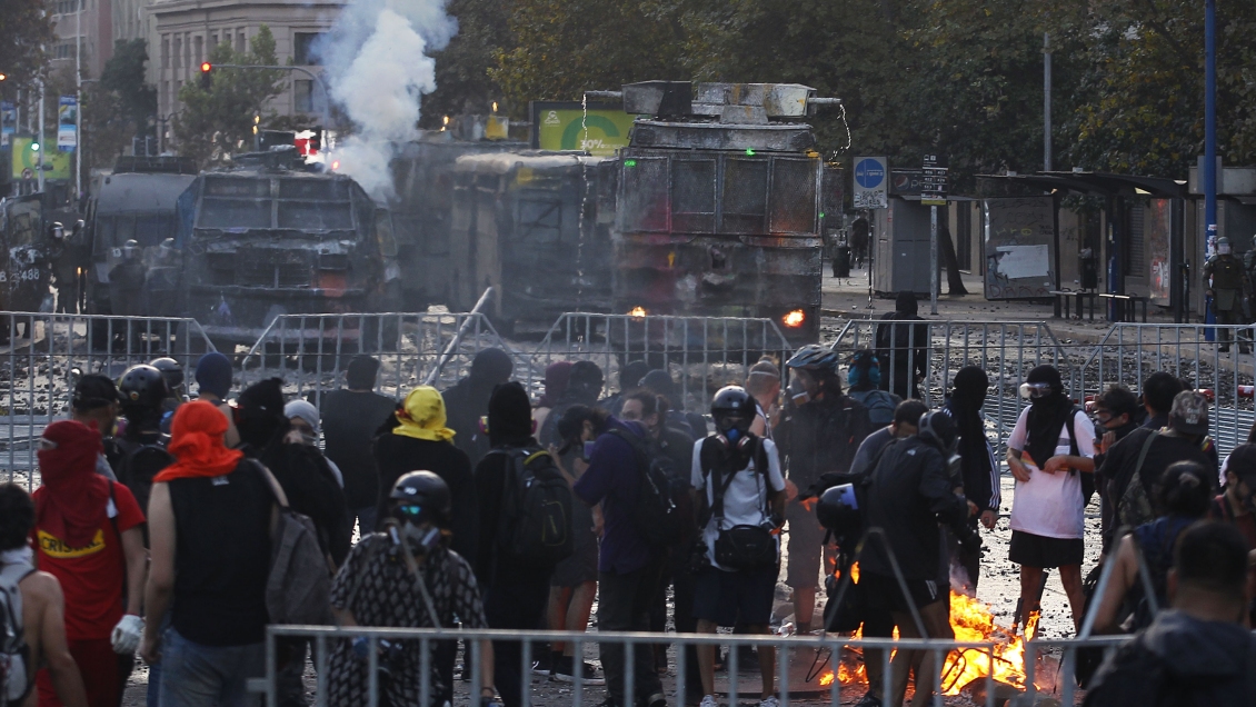 Más de 450 detenidos a lo largo del país en violenta jornada de miércoles
