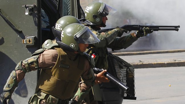 Revocan prisión preventiva de carabinero acusado de homicidio frustrado contra manifestante