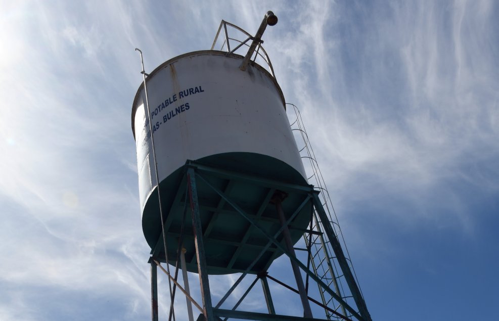 Seremi abrió sumario sanitario por bajos niveles de cloro en agua potable de localidad de Bulnes