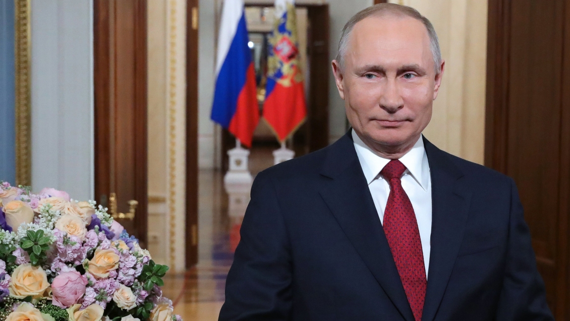 Putin firmó ley que modifica la Constitución y le permite permanecer en poder