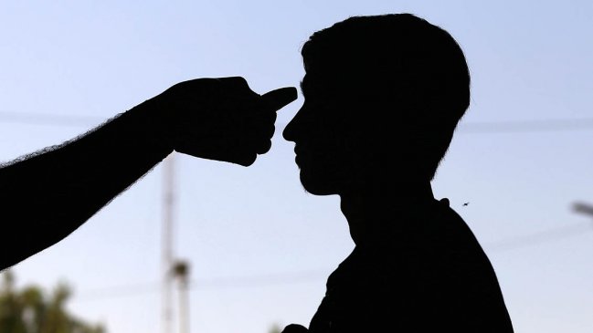 Médico dio positivo por coronavirus tras actividad con 100 personas: todos quedaron en cuarentena