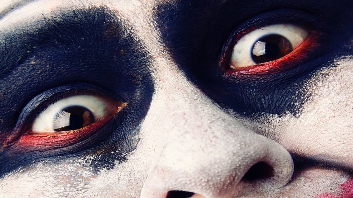 Ladrones se llevaron cientos de miles de pesos en ropa infantil en Ñuñoa: uno vestía de payaso