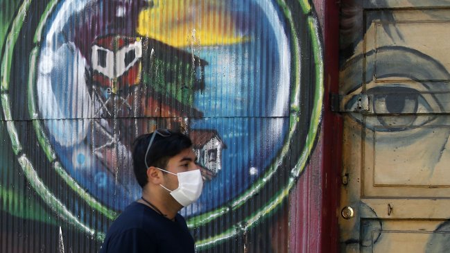 Colegio Médico emplaza a Piñera a cerrar 