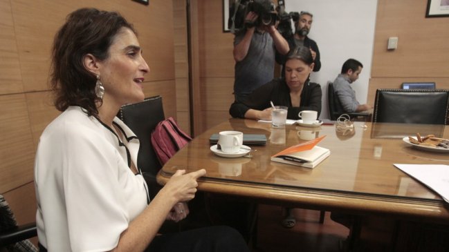 Gobierno trabaja en nuevas herramientas para enfrentar el coronavirus en el mundo laboral