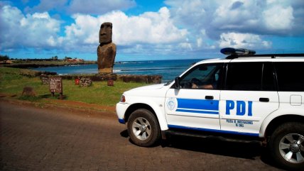 Alcalde y cierre de Rapa Nui: Si hubiera esperado a Mañalich tendría casos